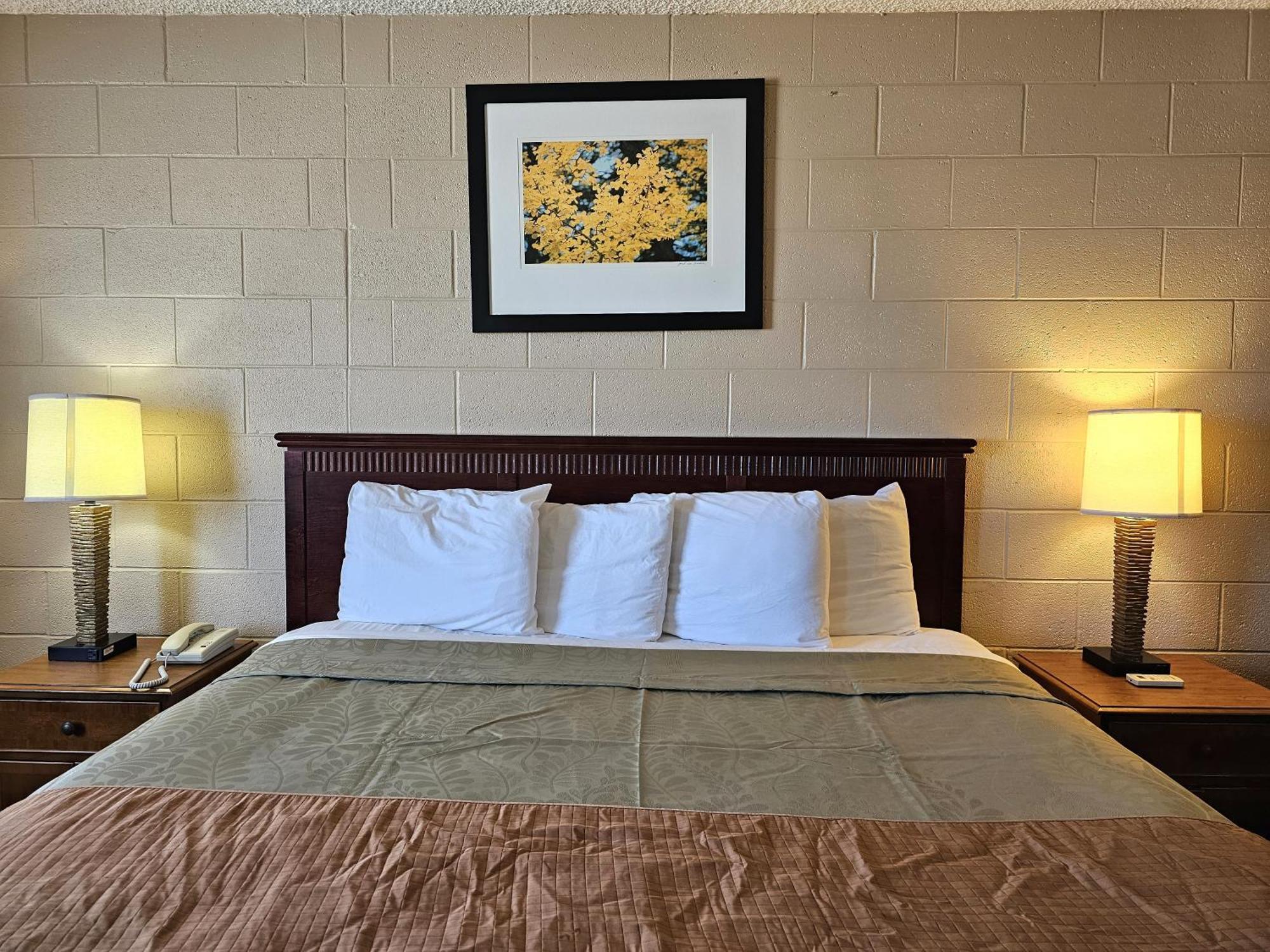 1St Choice Inn Of Роулинс Екстериор снимка