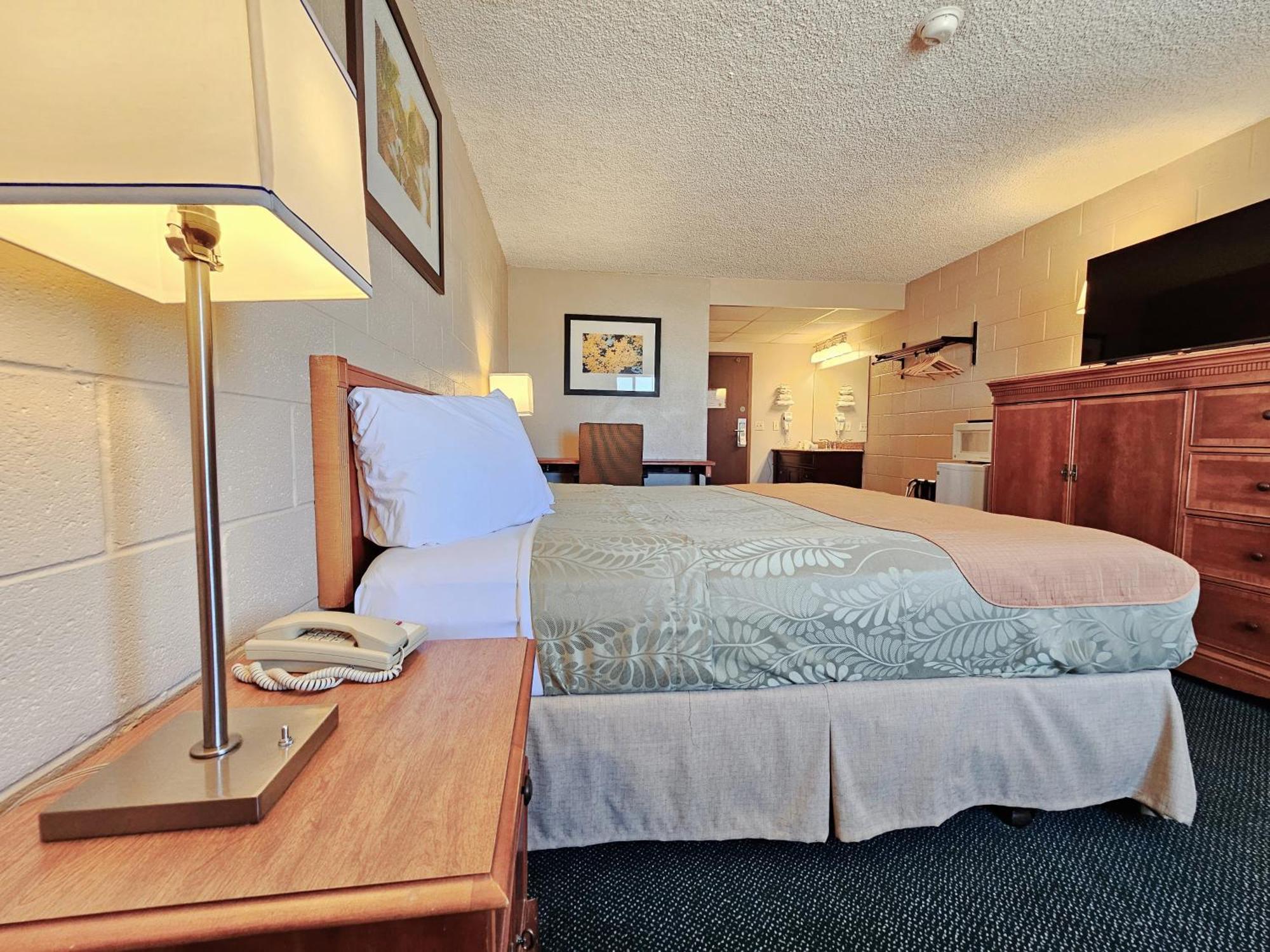 1St Choice Inn Of Роулинс Екстериор снимка