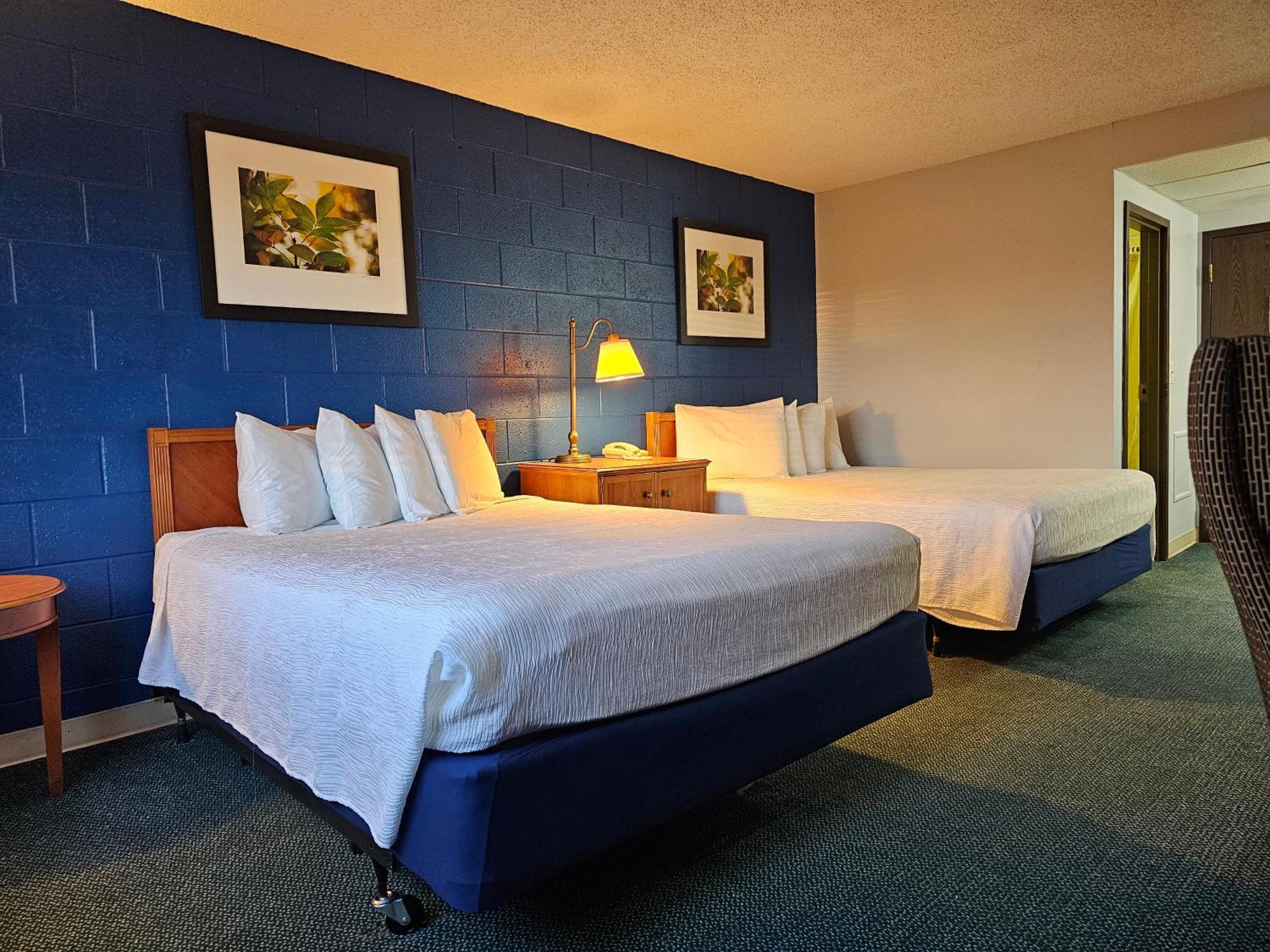 1St Choice Inn Of Роулинс Екстериор снимка
